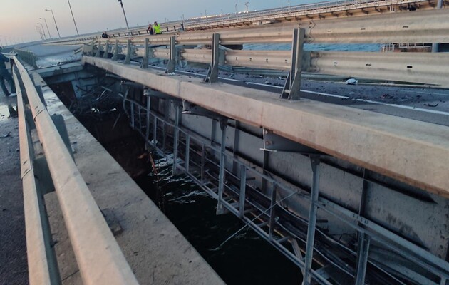 Пошкодження мосту через Керченську протоку 