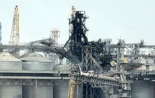 Разрушение портовой инфраструктуры в Одессе