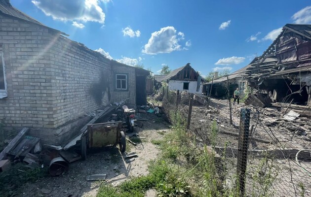 Оккупанты убили двух детей обстрелом поселка в Донецкой области