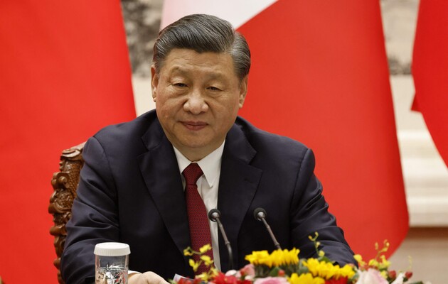 Сі Цзіньпін закликав до посилення керівництва Комуністичної партії у збройних силах