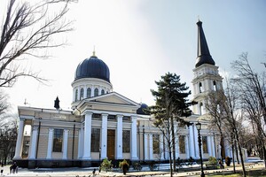 Россияне ударили по самому большому православному собору Одессы