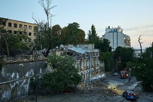 Внаслідок обстрілу Одеси одна людина загинула, ще 22 постраждали – Нацполіція