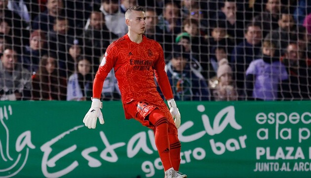 Андрей Лунин