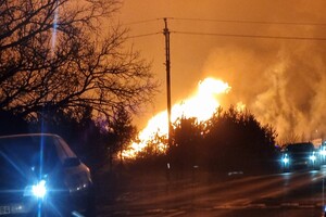 Невідомий дрон атакував Москву, а невідома ракета підпалила нафтобазу в окупованому Шахтарську