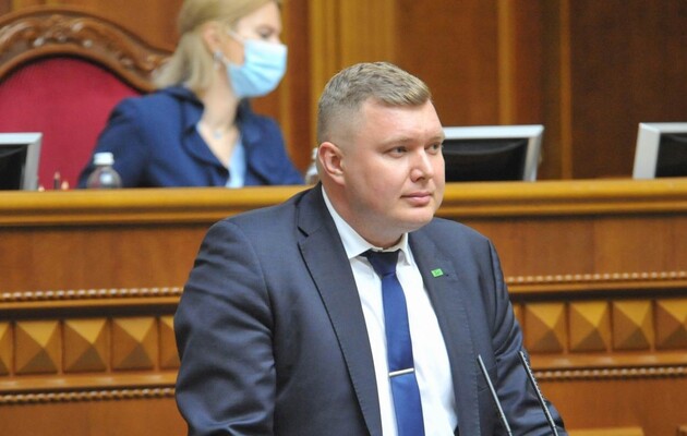 Депутат Кривошеєв вирішив вийти із партії 