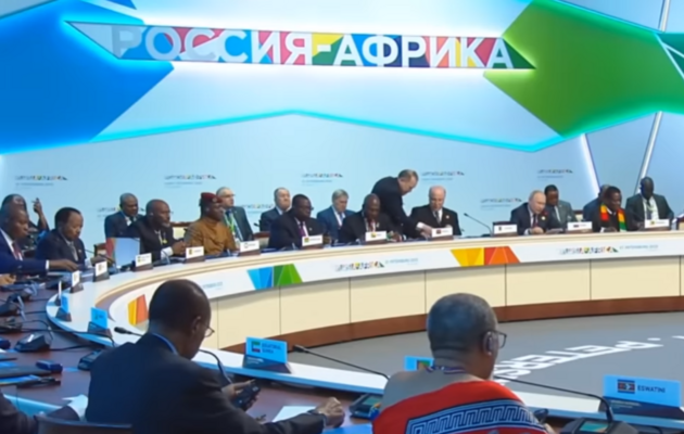 Африканські лідери у Росії закликали Путіна припинити війну в Україні