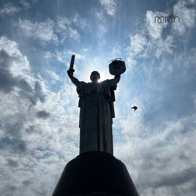 У столиці демонтують радянський герб на монументі «Батьківщина-Мати»