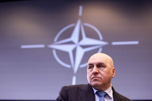 Міністр оборони Італії заговорив про «політичне вирішення» війни в Україні. В ОПУ йому відповіли