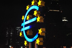 Еврозона выходит из кризиса быстрее, чем ожидалось