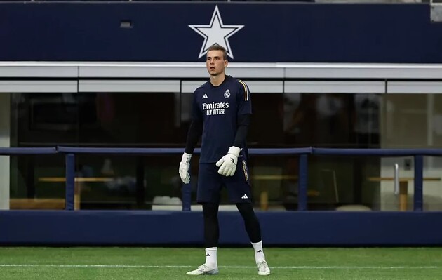 Андрей Лунин