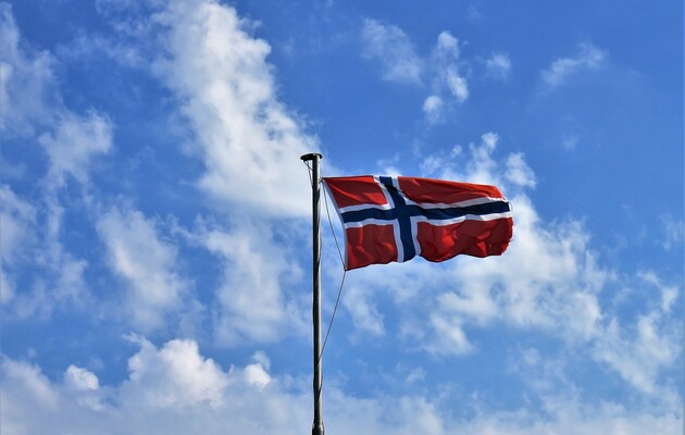 Российское правительство включило Королевство Норвегия в список 