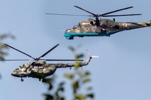 Польща перекидає бойові гелікоптери до кордону з Білоруссю через інцидент з білоруськими вертольотами