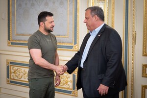 Кандидат в президенты США от республиканцев посетил Киев для продолжения поддержки Украины