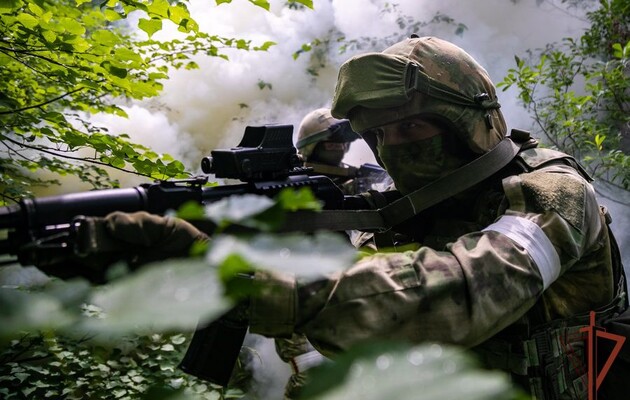 Танкова міна у фігурці пішохода - росіяни показали черговий доказ, що вони терористи