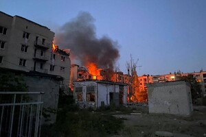 Загарбники вдарили ракетами по Покровську: пошкоджені багатоповерхівки, є жертви
