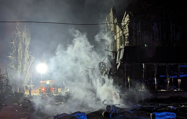 В Покровске возобновили поиск людей под завалами, в настоящее время известно о семи погибших