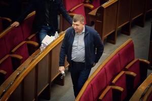 Народному депутату Анатолию Гунько сообщили о подозрении