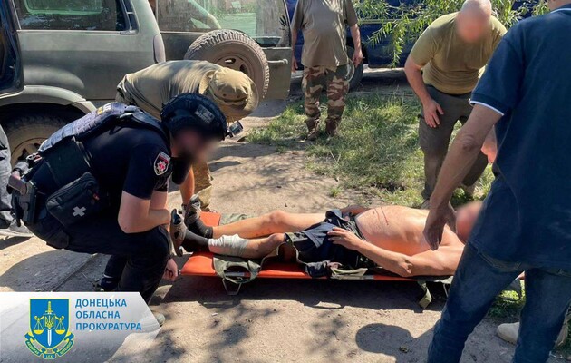 Війська РФ з артилерії обстріляли село в Донецькій області: є поранені