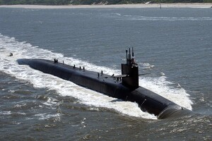 США відремонтують на $80 мільйонів субмарину, яка зіштовхнулася з підводною горою