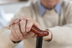 Доплата до пенсії: скільки отримають пенсіонери, яким виповнилося 80 років