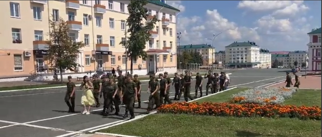 Захватчики вывозят украинских подростков в военные лагеря в России — ЦНС