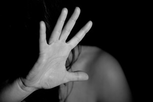 Зґвалтування дитини на Закарпатті: Апеляція прийняла рішення щодо м'якого покарання винних