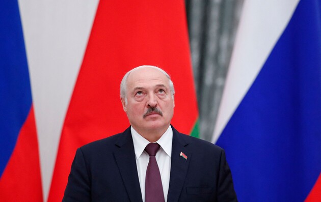 Лукашенка хоче 