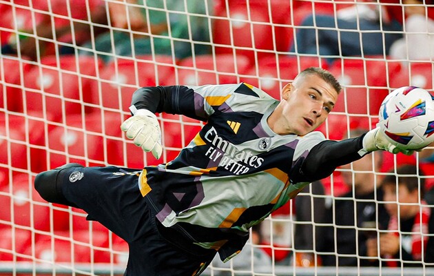 Андрей Лунин