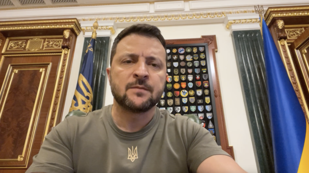 Зеленський пообіцяв Росії відчутну відповідь на удар по Чернігову