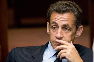 Ніколя Саркозі викликав шквал критики за захист вторгнення Путіна в Україну