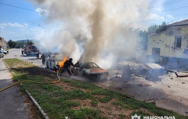 Оккупанты массированно обстреляли Харьковскую область: есть погибший и 11 раненых