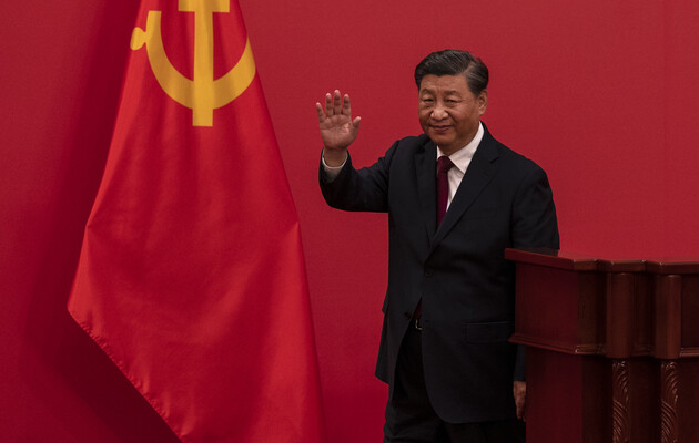 Лідер Китаю несподівано для всіх пропустив ключовий захід саміту БРІКС – CNN