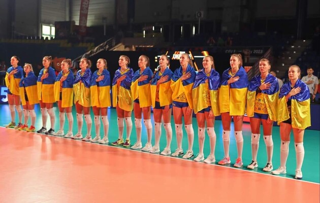 Третья победа подряд: женская сборная Украины по волейболу вышла в плей-офф чемпионата Европы