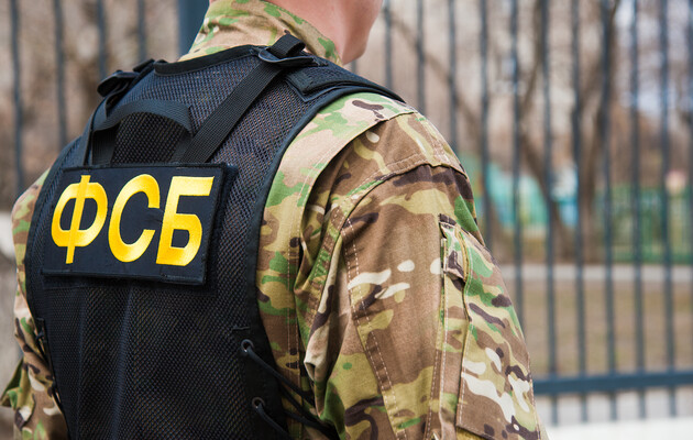 ФСБ від ранку проводить обшуки в кримських татар в окупованому Криму