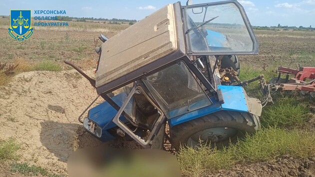В Херсонской области из-за российского обстрела погиб тракторист