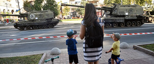 Парад в Киеве на День Независимости во время войны: на Крещатик вывели уничтоженную российскую технику - фото