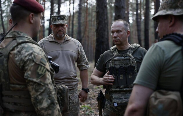 Войска РФ стремятся возобновить активные наступательные действия на восточном направлении – Сырский