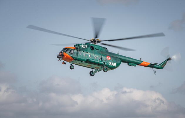 Латвия передала Украине еще один вертолет