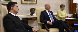 The Guardian: Зеленський «провалив» свою першу зустріч з Байденом, президент США був розлючений
