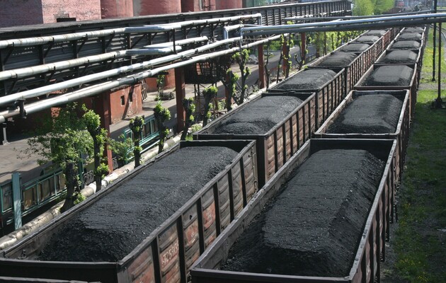 Новий опалювальний сезон: експерт розповів, чому Україні не вистачить власного вугілля