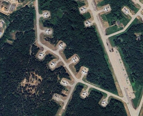 Аеродром в Пскові до удару