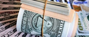 Мінфін оприлюднив курс долара, на який орієнтуватиметься при складанні держбюджетів до 2026 року