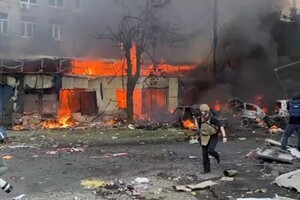 Зеленский подтвердил смерть 16 человек в результате удара по рынку Константиновки