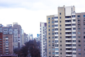 На сколько сократилась общая площадь введенного в эксплуатацию жилья в Украине