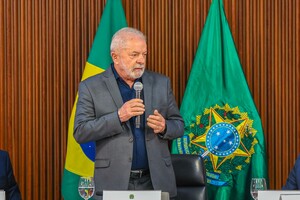 Президент Бразилии сдал назад: теперь Лула де Сильва 