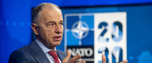 Немає жодних ознак того, що Російська Федерація має намір напасти на країну-члена НАТО – заступник Генсека