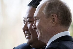   Кім Чен Ин прибув до РФ: чи поповнить КНДР російські запаси зброї 