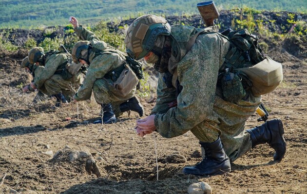 В Запорожской области войска РФ укрепляют третью линию обороны