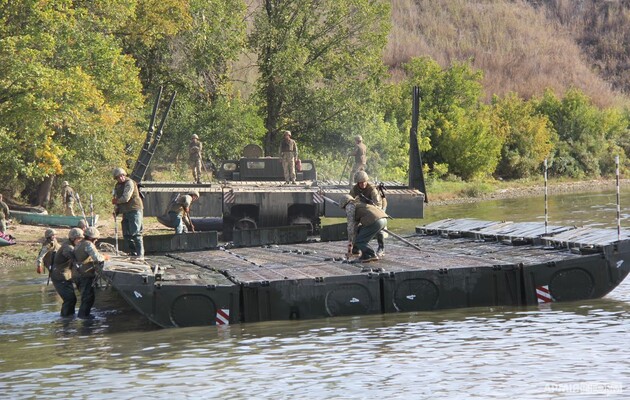 ВСУ форсируют Днепр вблизи Антоновского моста – ISW