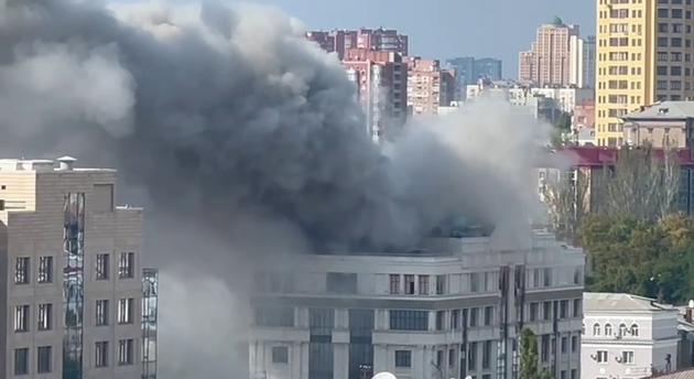 В Донецке раздались взрывы: под удар попала так называемая администрация Пушилина